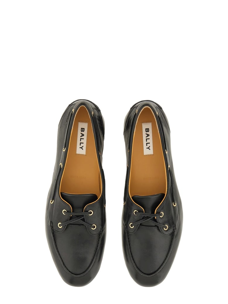 moccasin pathy by Selfnex