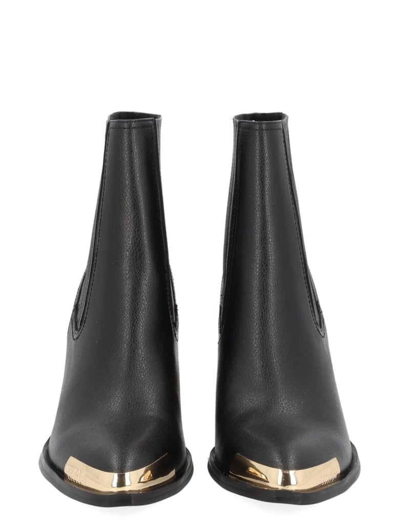 camperos boot in black by Selfnex