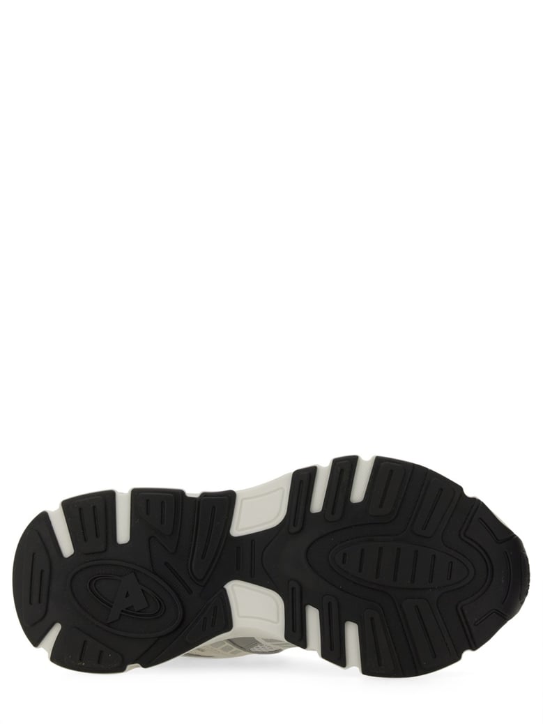 sphere runner sneaker by Selfnex
