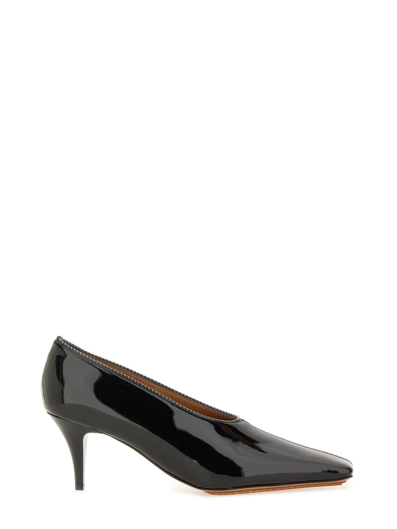 square toe shoe by Selfnex