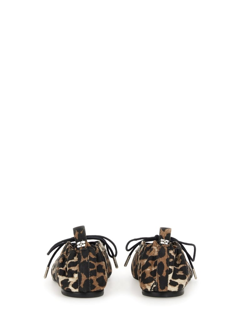 ballerina lace-up in animalier by Selfnex