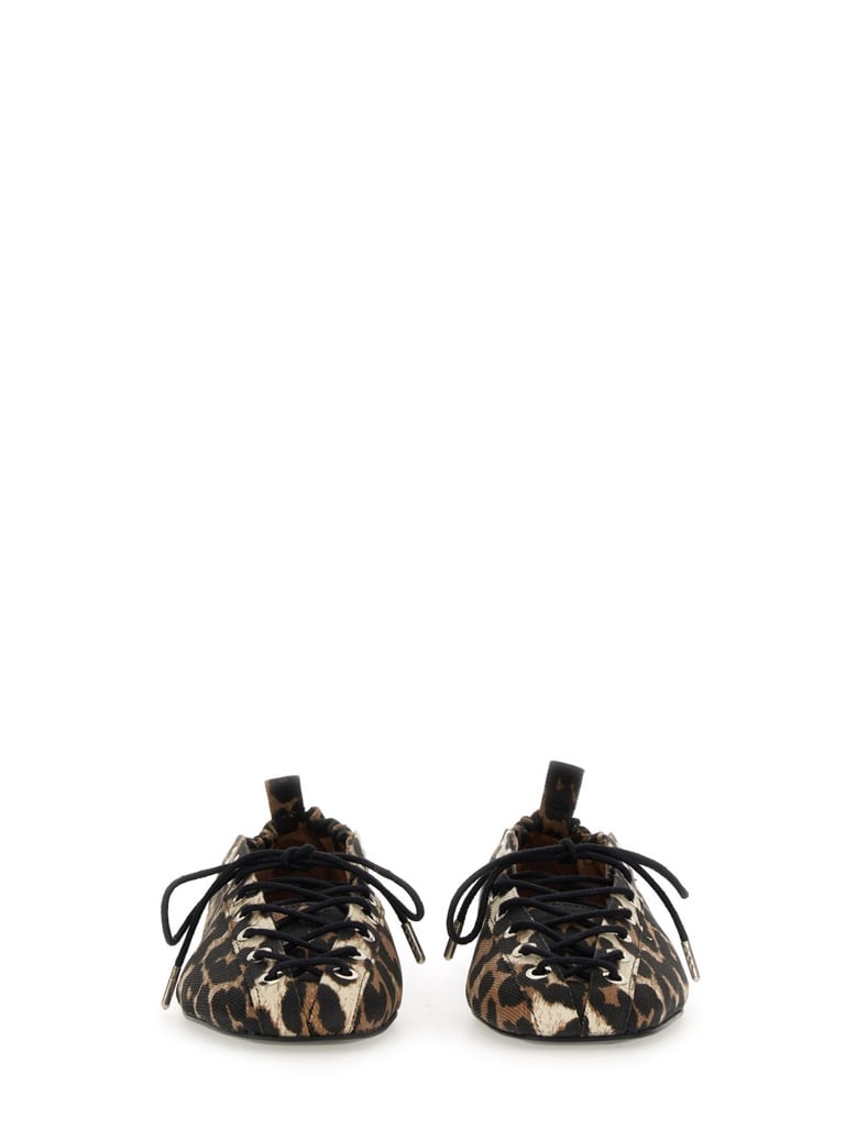 ballerina lace-up in animalier by Selfnex