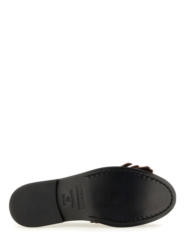 moccasin with bangs and coin by Selfnex