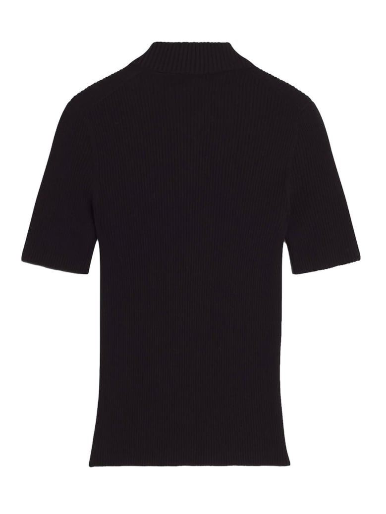 logo polo in black by Selfnex