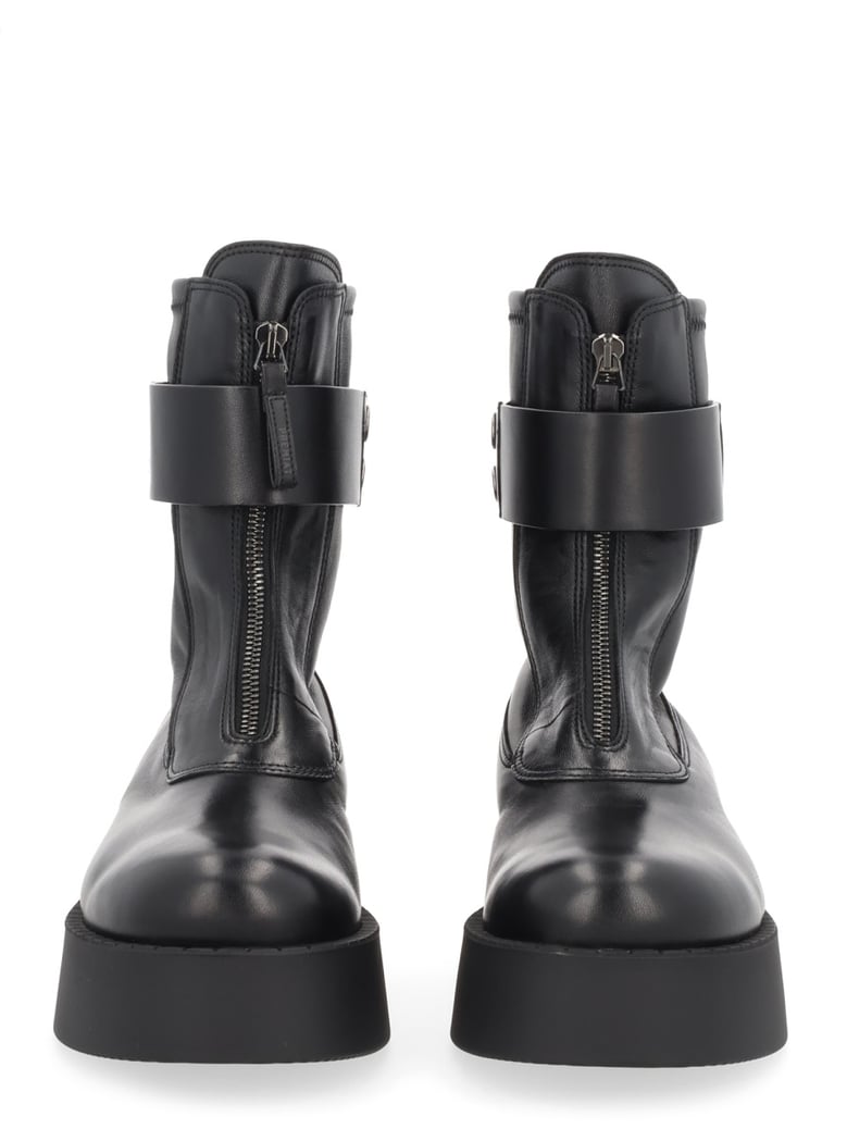 black leather boot by Selfnex