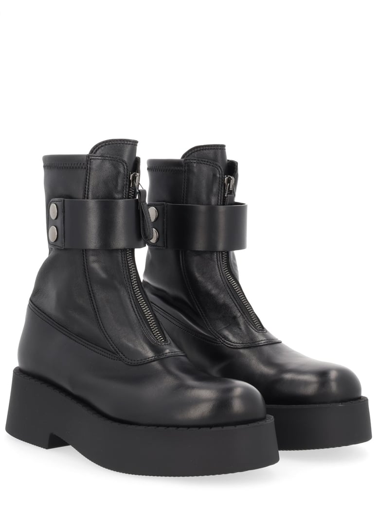 black leather boot by Selfnex