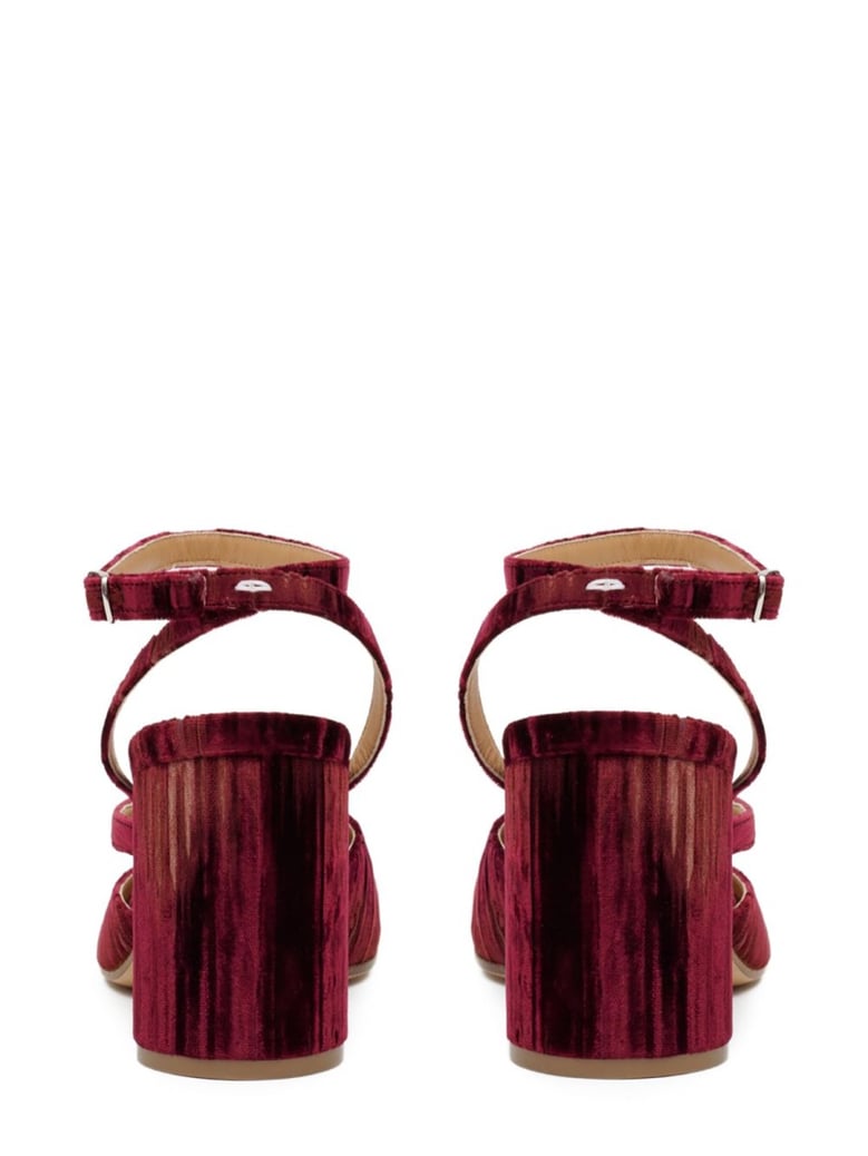 tabi chenille sandal by Selfnex