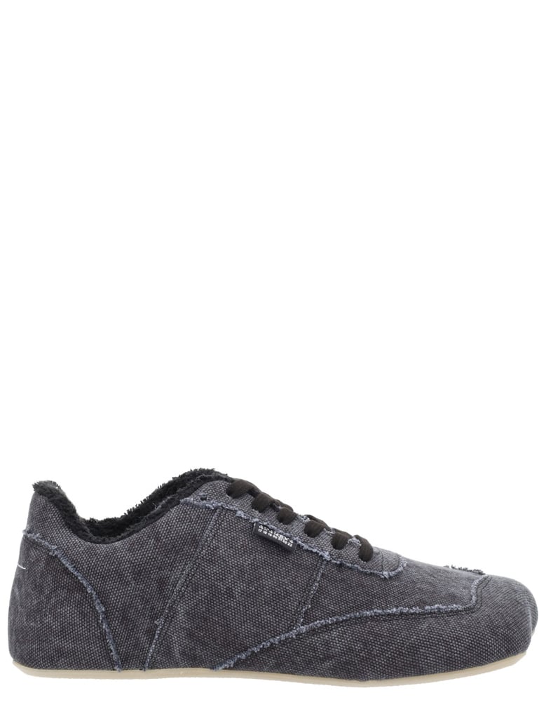 anatomical canvas sneaker by Selfnex
