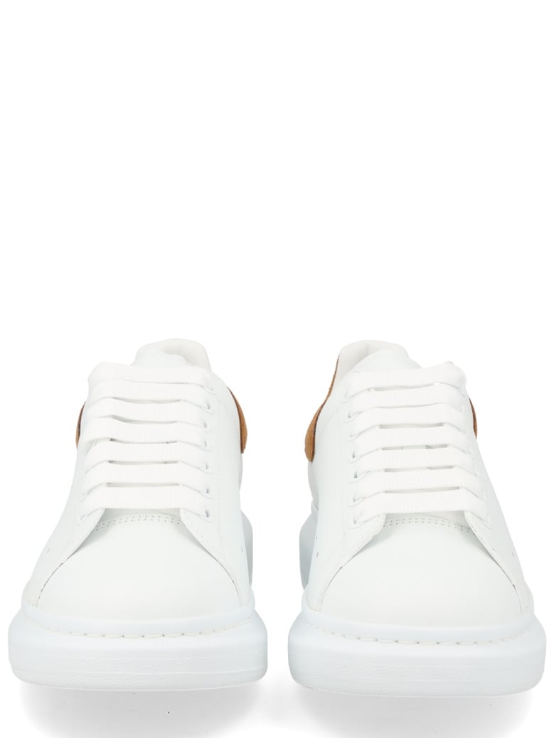 oversize sneaker by Selfnex