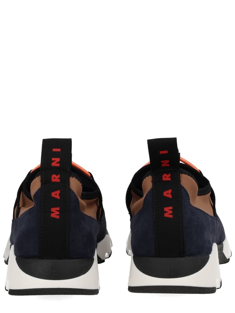 running sneaker in brown by Selfnex