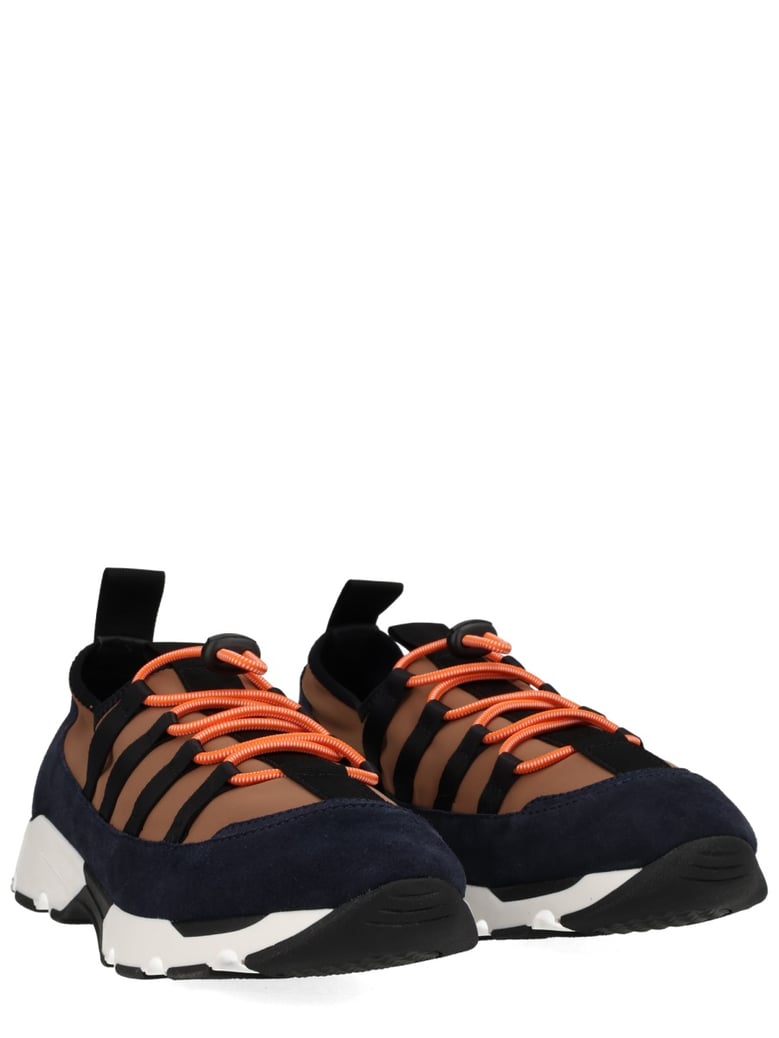 running sneaker in brown by Selfnex