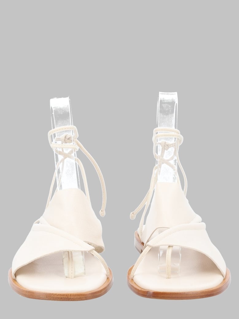 asymmetric sandal clava beige by Selfnex