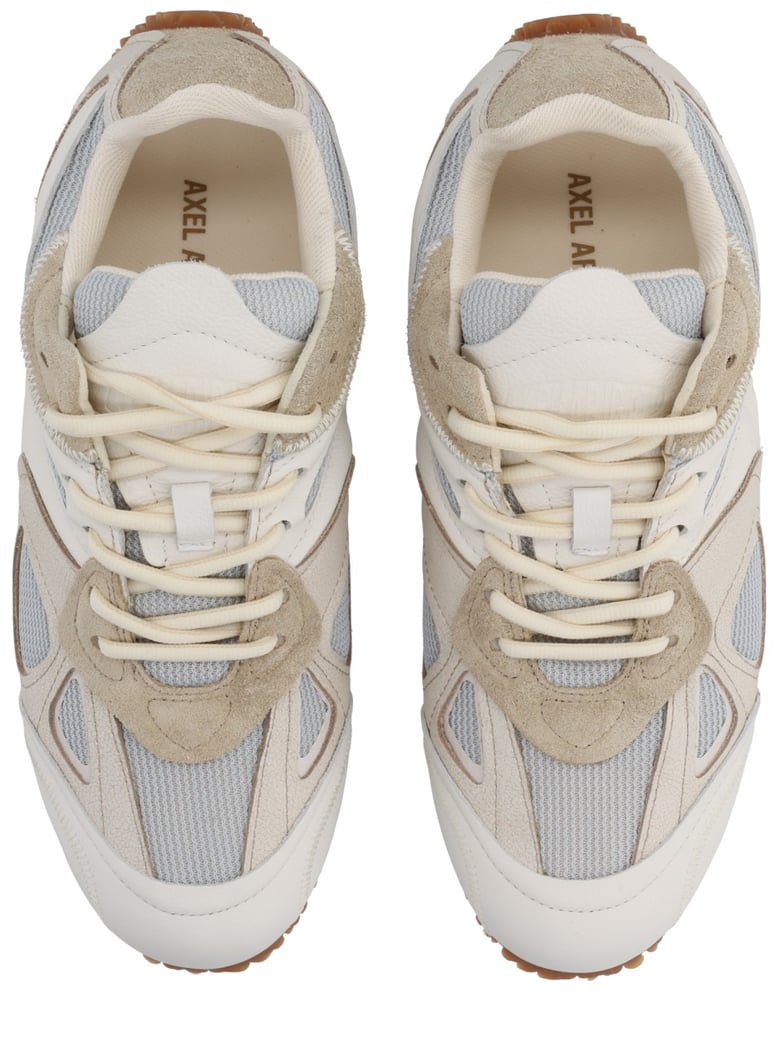 slow runner sneaker by Selfnex
