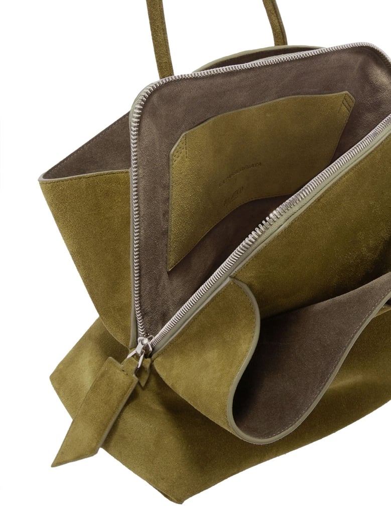 the walk medium bag by Selfnex
