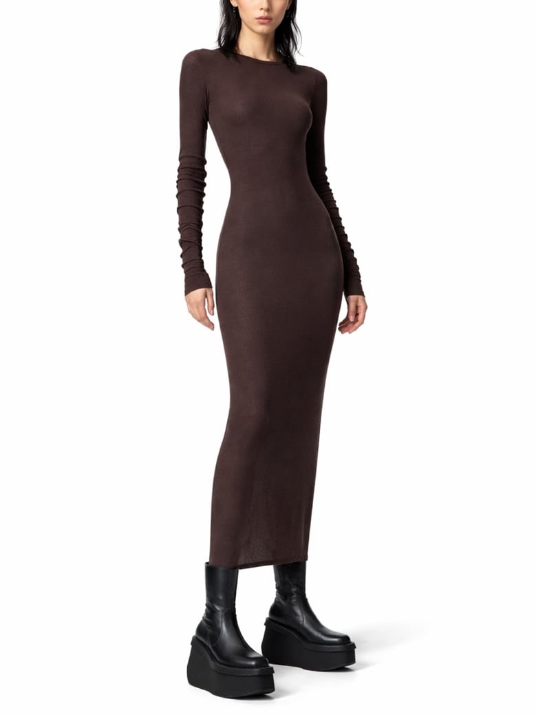 long-sleeved midi dress by Selfnex