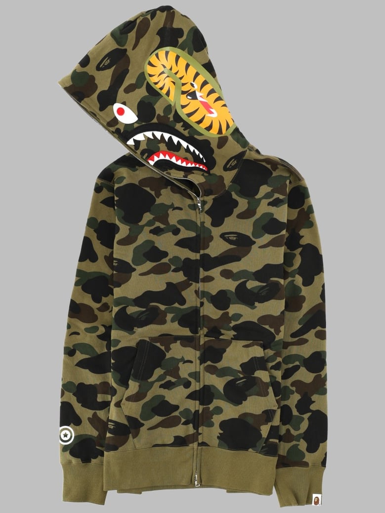 hooded sweatshirt shark military green by Selfnex
