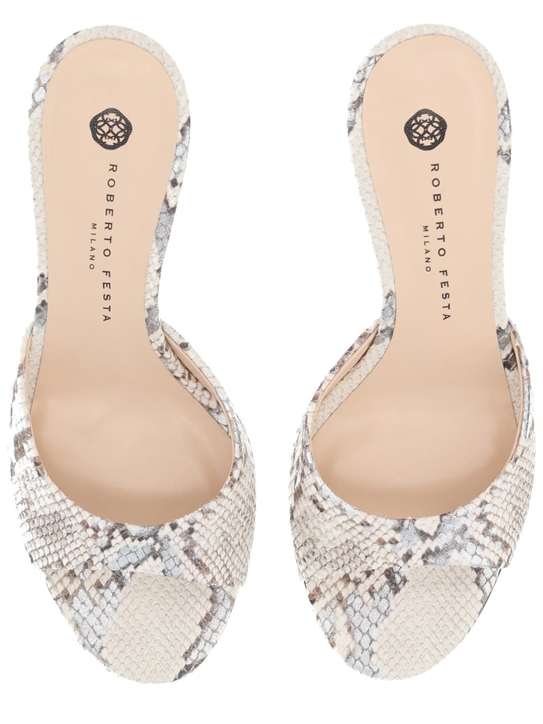 décolleté shoe by Selfnex