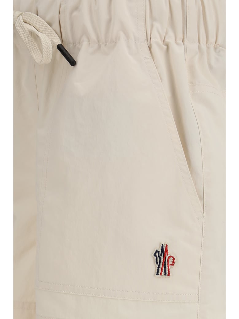 shorts embroidered cream by Selfnex