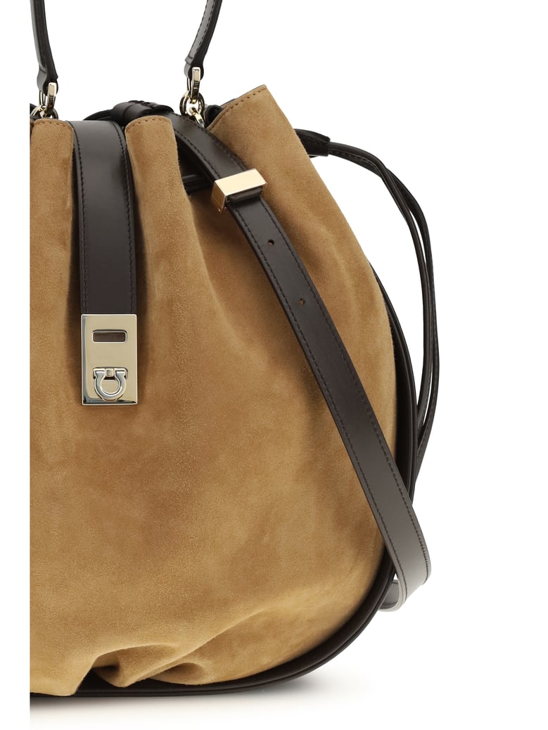 bucket bag hug buckle natural suede by Selfnex