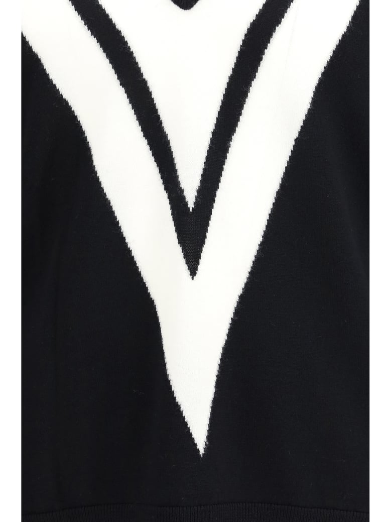 sweater with intarsia v, virgin wool, black/cream by Selfnex