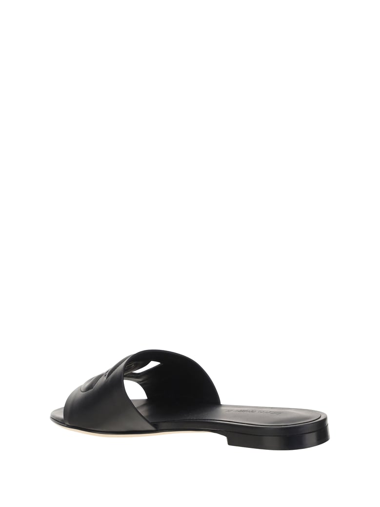 millenials sandals in nero by Selfnex