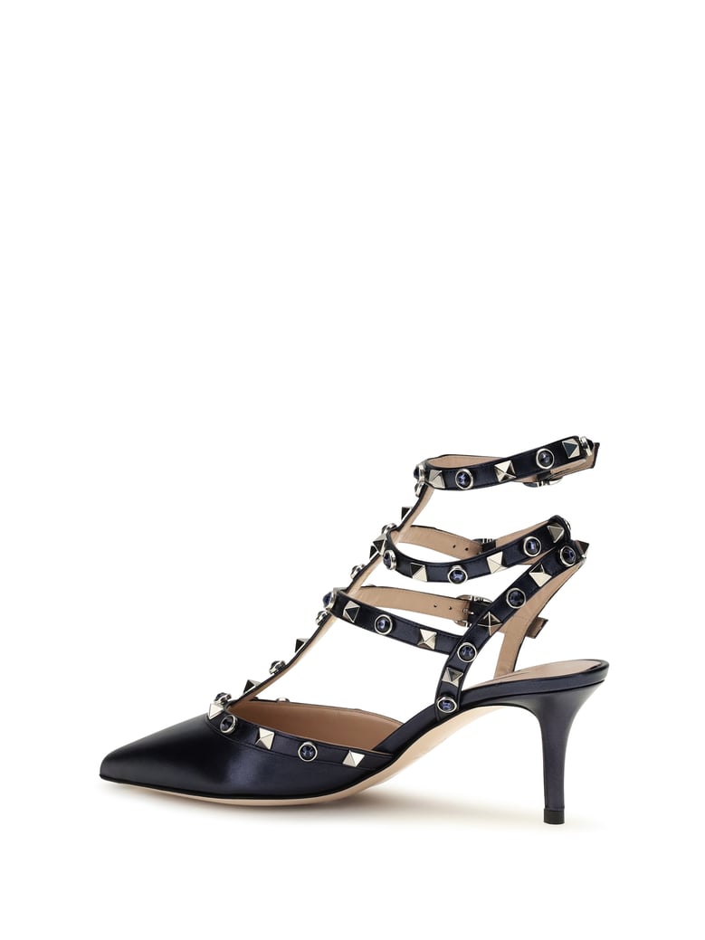 pumps rockstud laminated leather by Selfnex