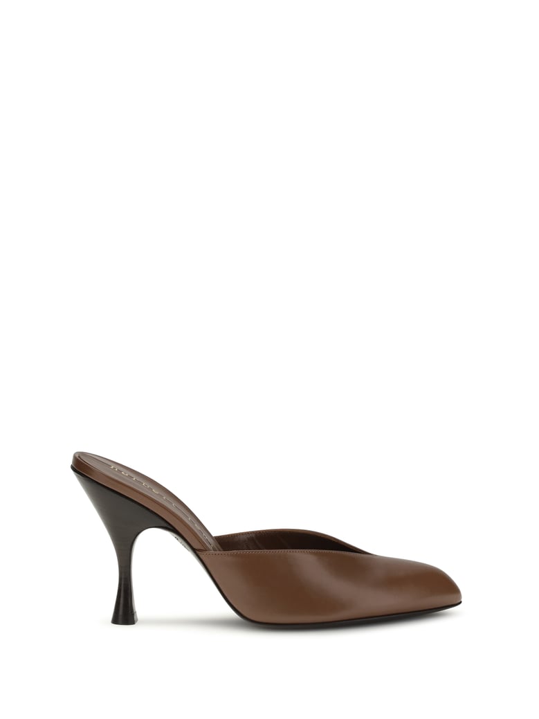 mules sitting pretty caramel leather by Selfnex