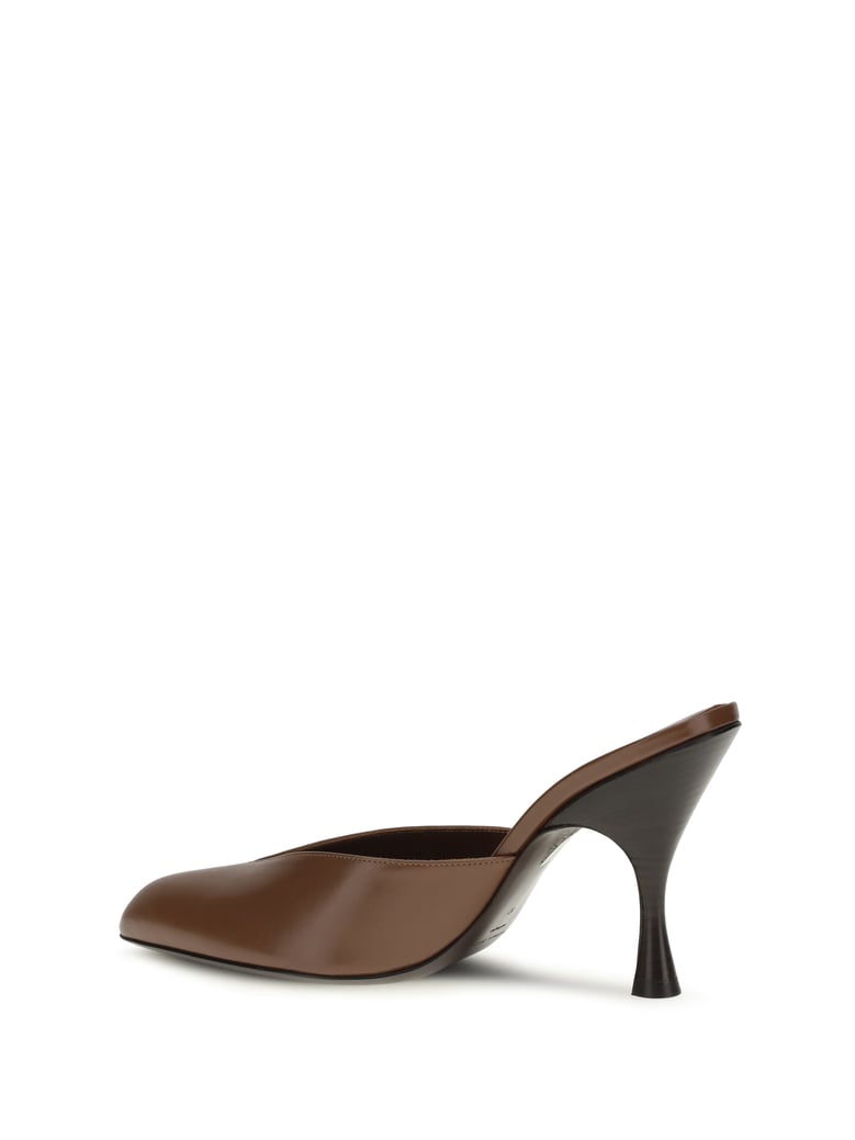 mules sitting pretty caramel leather by Selfnex