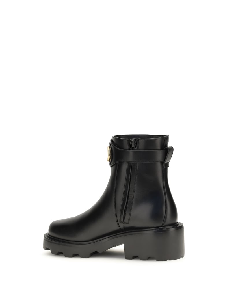 ankle boots vlogo signature black by Selfnex