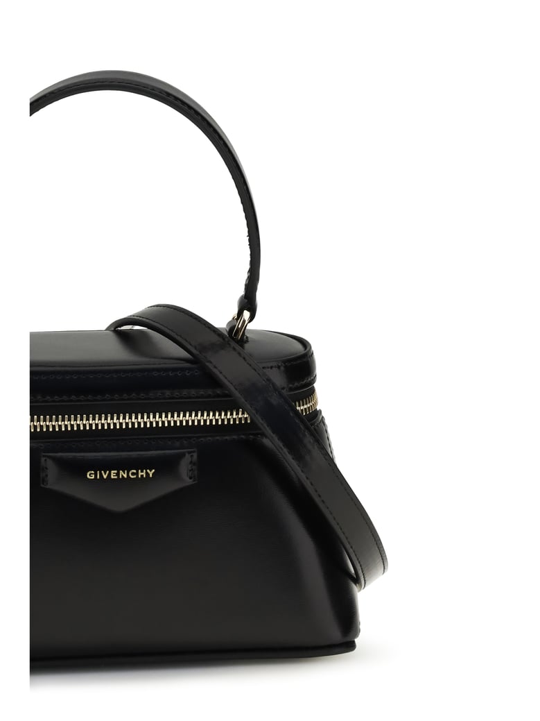 handbag antigona mini black leather by Selfnex