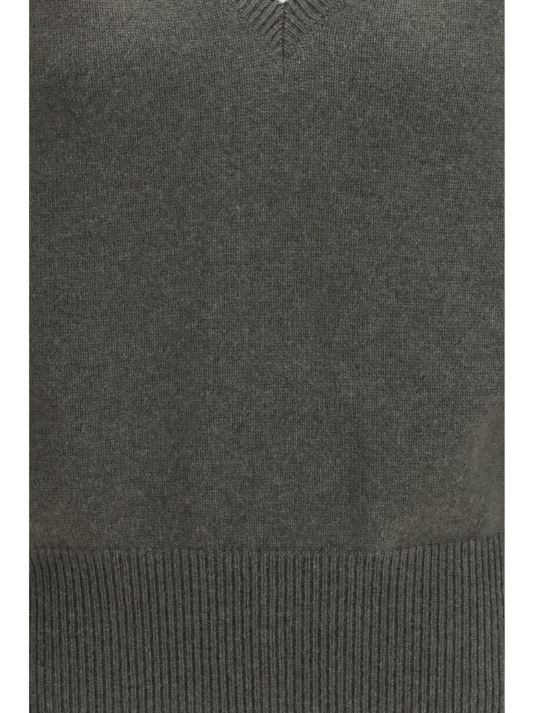 cashmere v-neck sweater military green by Selfnex