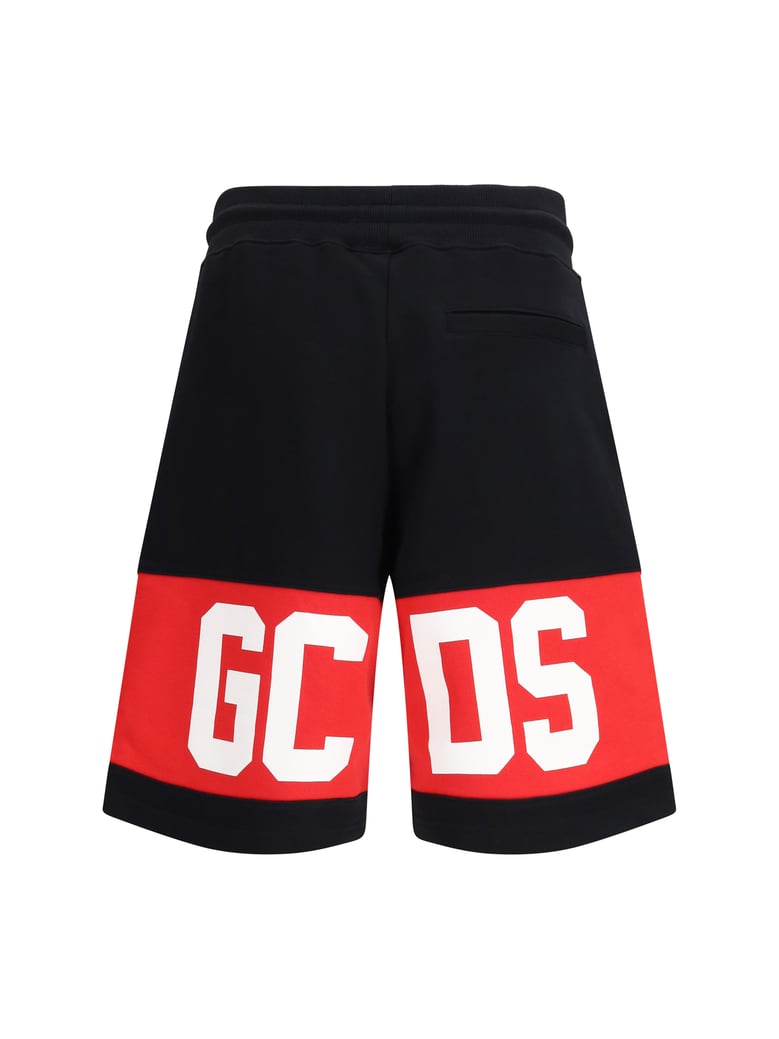 sweat shorts black/red by Selfnex