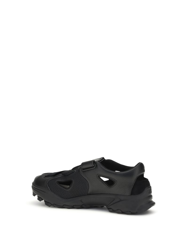 sandals gsg9 black leather by Selfnex