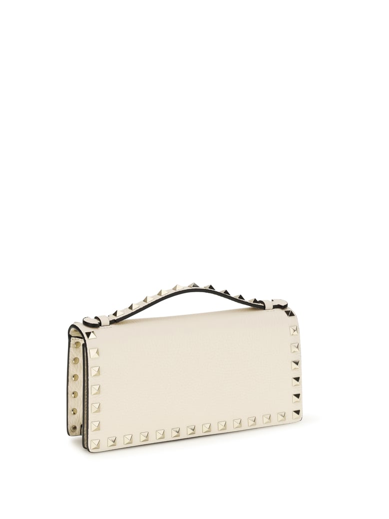chain wallet rockstud light ivory by Selfnex