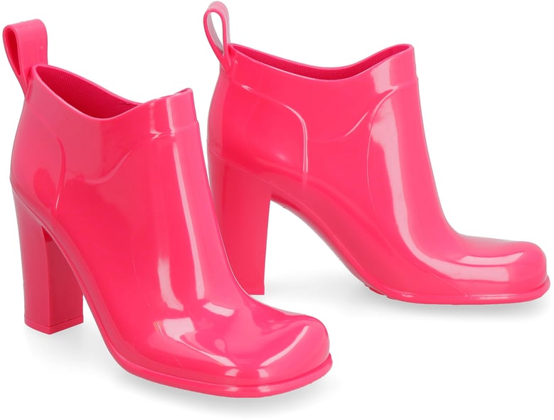 fuchsia shine ankle boots by Selfnex