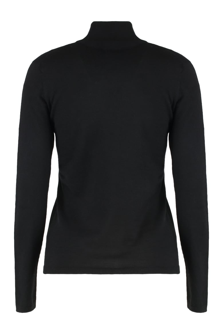 cashmere long-sleeved high collar top by Selfnex