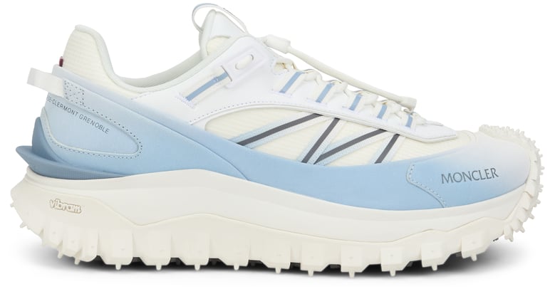 low-top sneakers trailgrip light blue by Selfnex