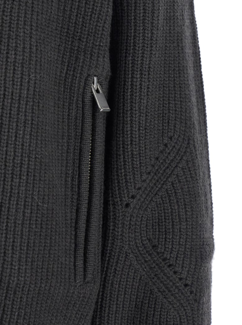 grey crew neck cardigan with ribbed design by Selfnex