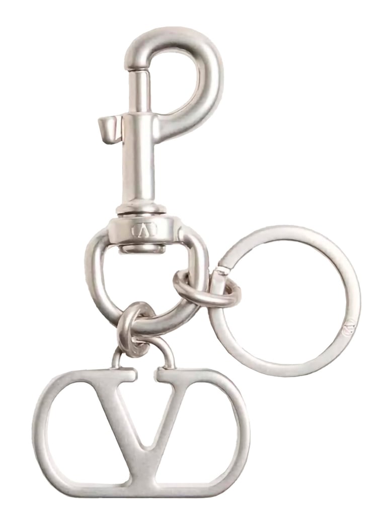 metallic keyring with vlogo charm by Selfnex