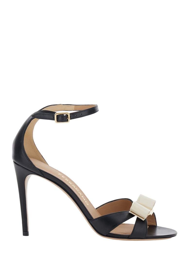 heeled sandal vara black leather by Selfnex