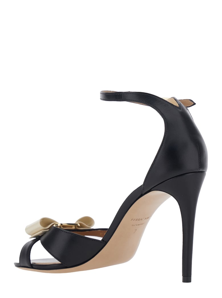 heeled sandal vara black leather by Selfnex