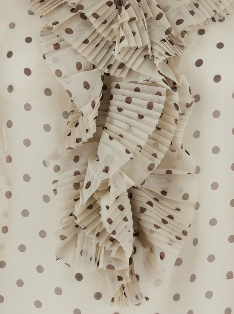 blouse in tech fabric, beige by Selfnex
