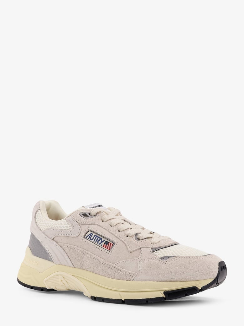 low-top suede sneakers by Selfnex