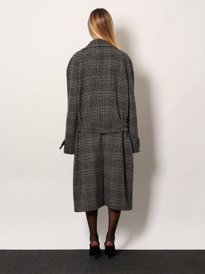 one layer raglan wool coat by Selfnex