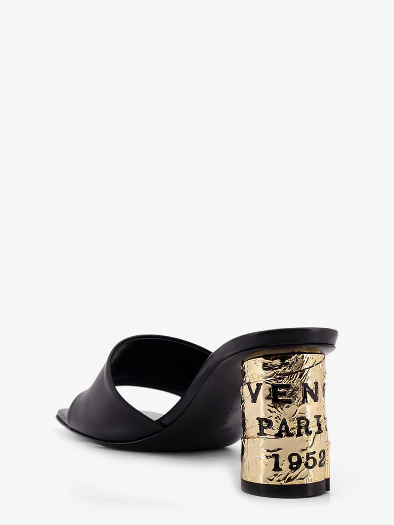 leather sandals by Selfnex