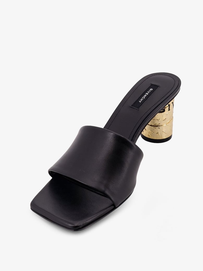 leather sandals by Selfnex