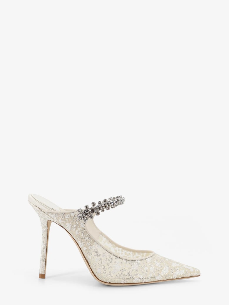 décolleté pumps white by Selfnex