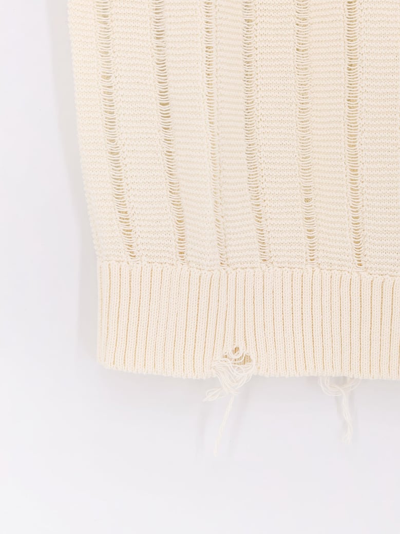 destroyed effect cotton vest by Selfnex