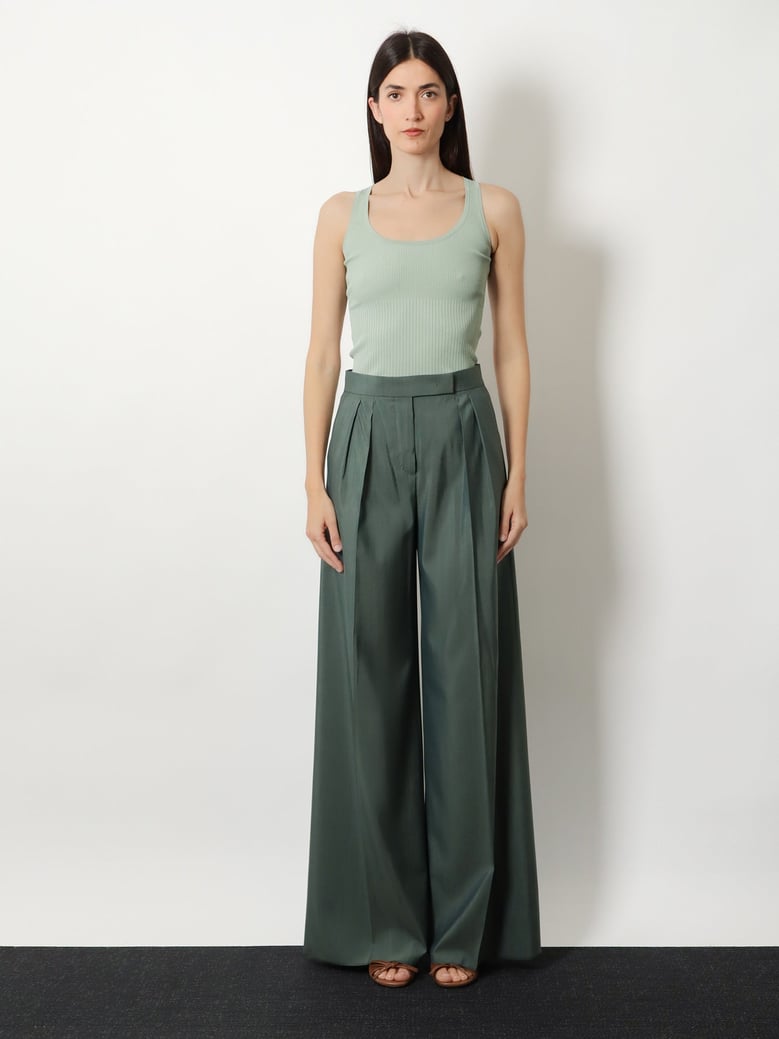 tank top green by Selfnex