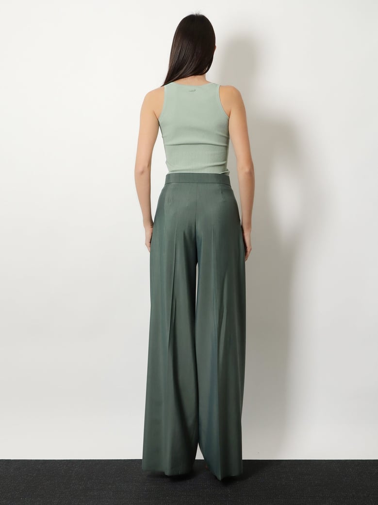 tank top green by Selfnex